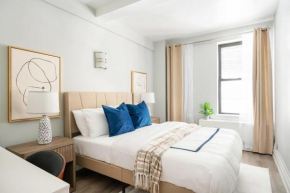 73-201 New 1BR1Bth UWS Doorman Gym